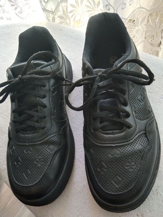 Buty , rozmiar 37.