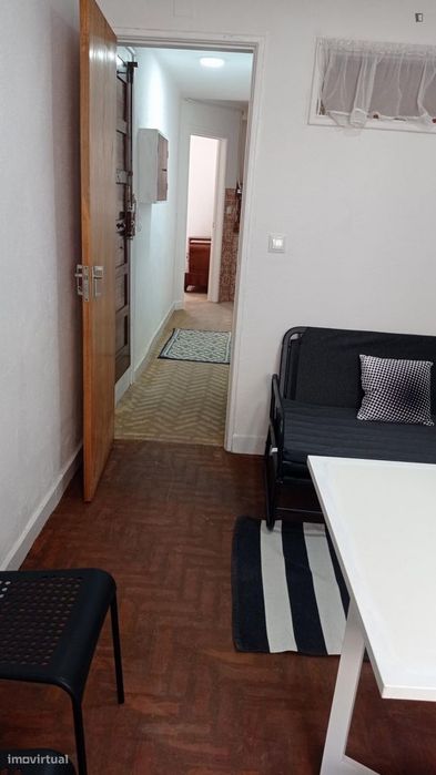 Apartamento com 2 quartos - localizado em Santa Apolónia Lisbon