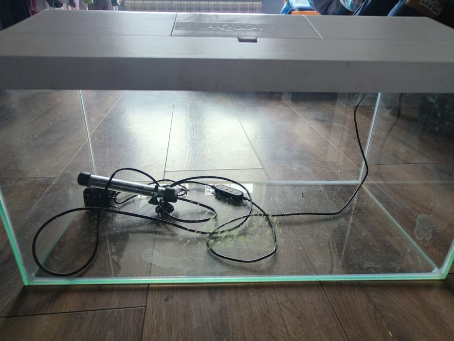 Sprzedam akwarium 60 l