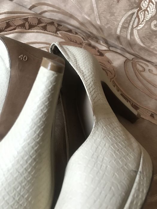 Туфли на каблуке 40 размер