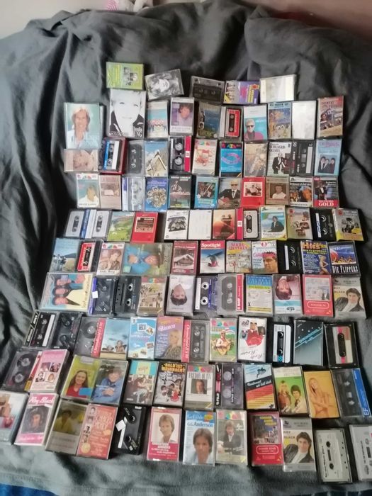 duzy zestaw kaset magnetofonowych mix kasety audio