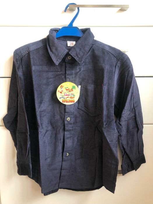 Vendo Camisa Bombazina, Azul escuro, Tasm: 8 anos