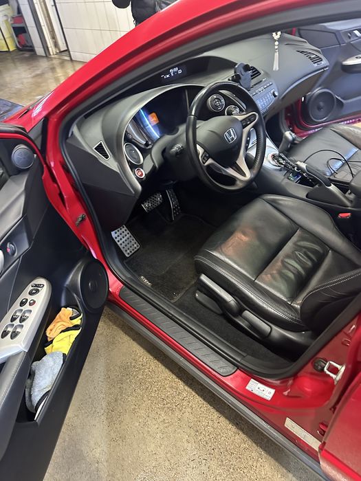 Honda Civic 5D 1.8 Пробег 60тысяч