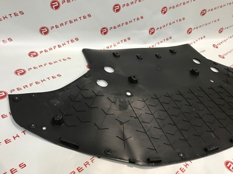 Защита двигателя Tesla Model S 1056376-00-C