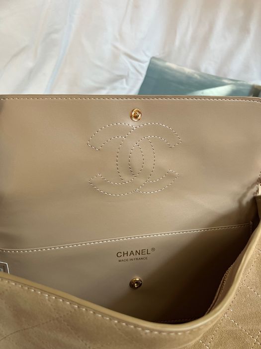 Сумка Chanel Maxi Medium (32 cm) замша