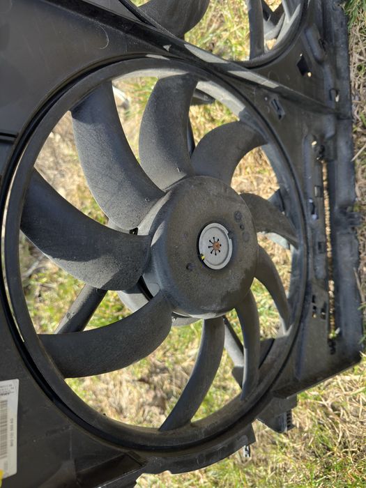 Вентелятор правий