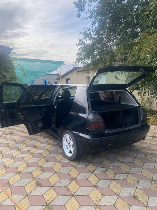 Продам Volkswagen Golf 3