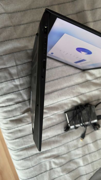 ThinkPad X1 Extreme Gen 4 Carbon Fiber 32GB RTX3050Ti i7-11850H 1TB