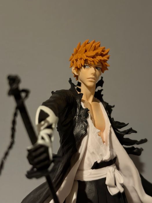 I Hugo figurka bleach