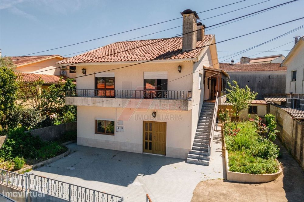 Moradia T5 Venda em Arões (São Romão),Fafe