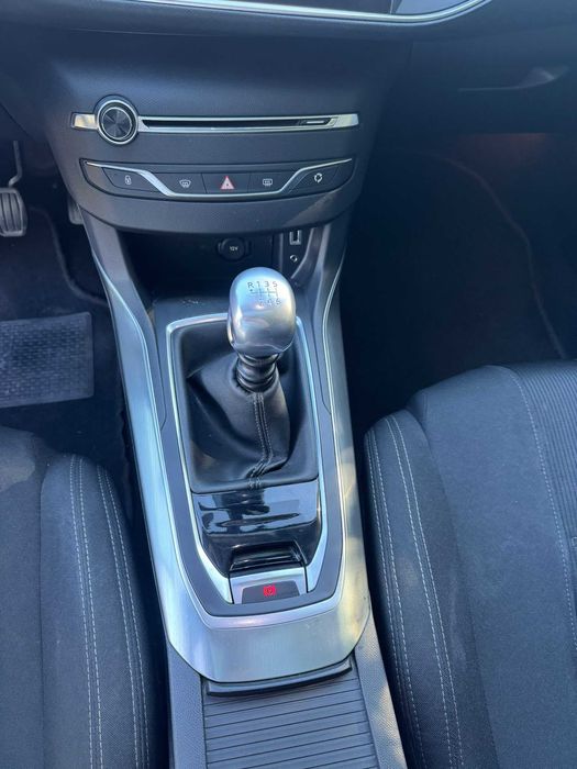 Peugeot 308 1.6 e-HDi Allure J17