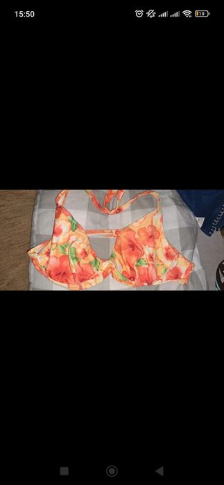 Dwuczęściowy strój kąpielowy