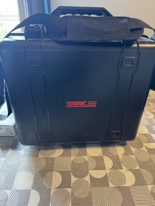 DJI Avata i DJI FPV komplet z goglami i pilotami