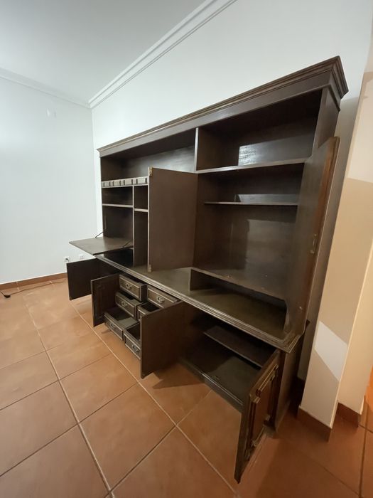 Móvel de sala venda com urgência, em Oeiras