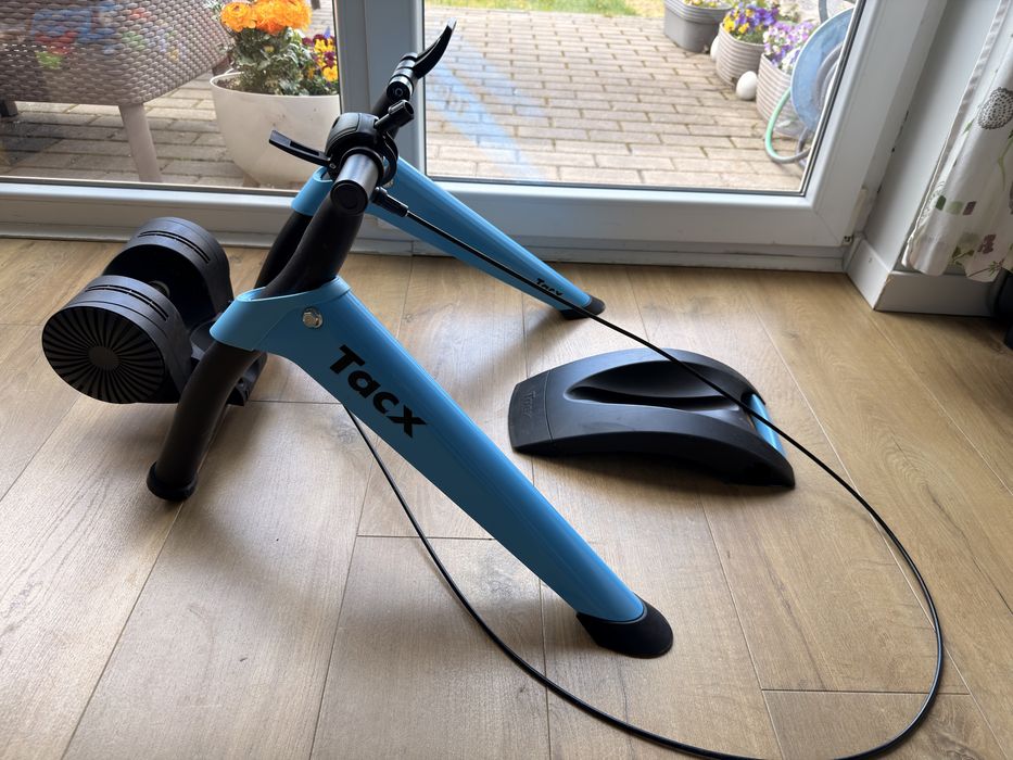 Trenazer Tacx BOOST by Garmin