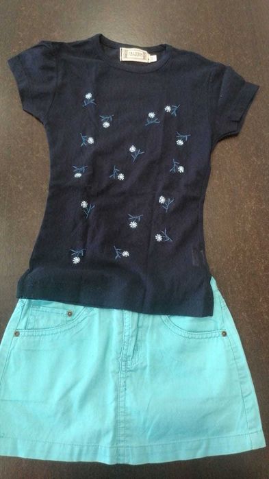 Roupinha de criança de atias idades