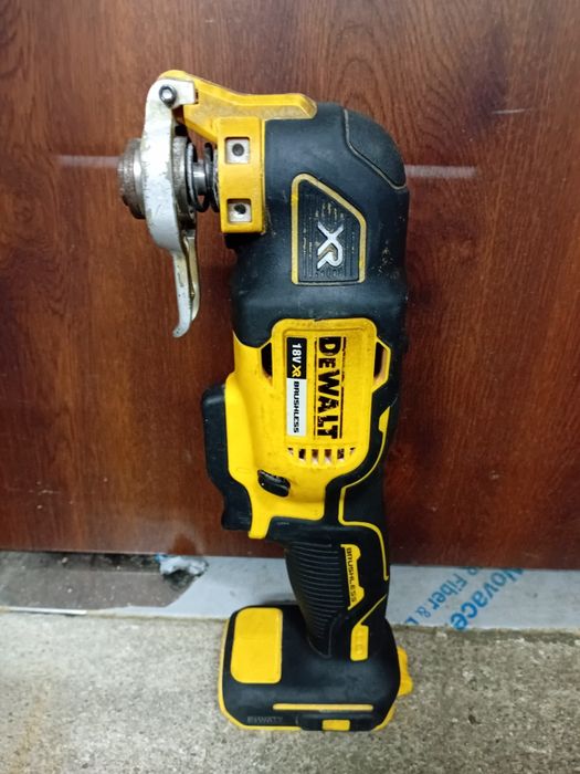 Dewalt DCS335 narzędzie wielofunkcyjne