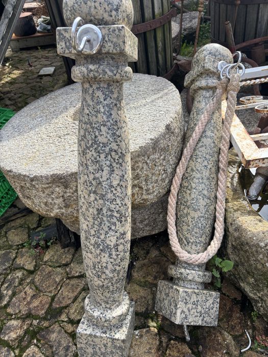 Pilares para uma entrada em marmore