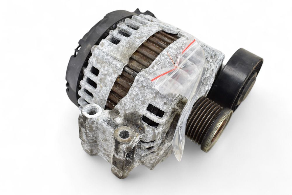 Alternator BMW E81 E87 E90 E91 2.0i 16V 7550469 0121715017