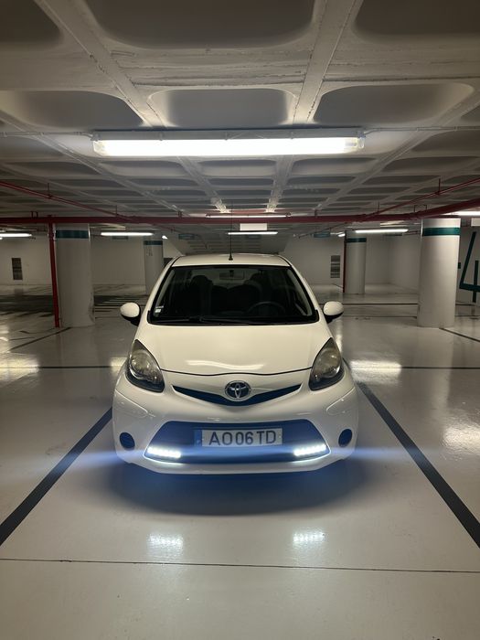 Toyota Aygo 1.0 AC | Revisões na Toyota c/ fatura — photo 3