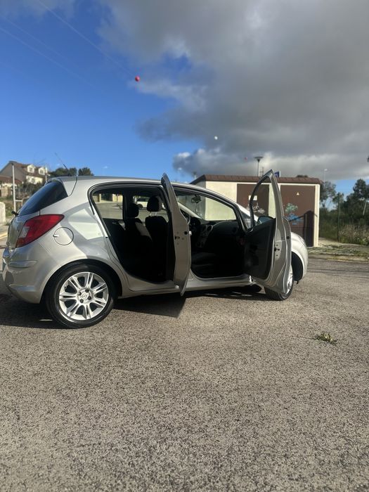 Opel Corsa 1.2 Enjoy