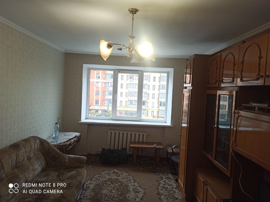 Продам дві кімнати в гуртожитку