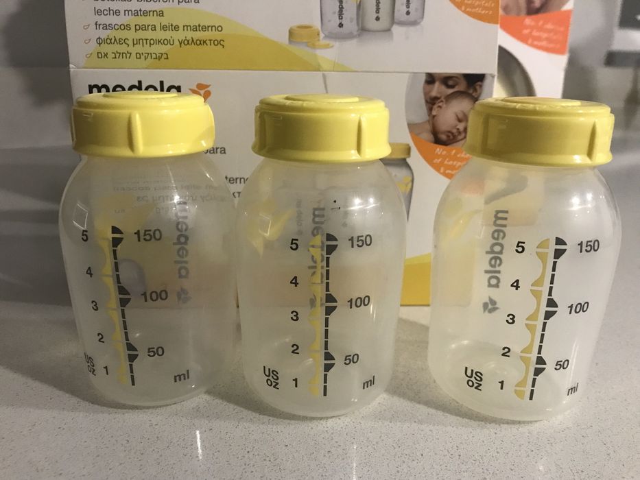 Extrator de Leite Medela Swing + 4 copos