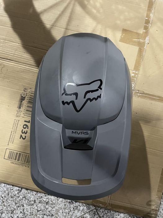 Capacete fox