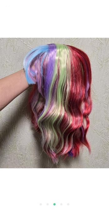 Парики с чёлкой и пробором и без по 280грн