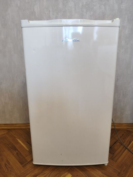Продам холодильник Arctic ARX 085