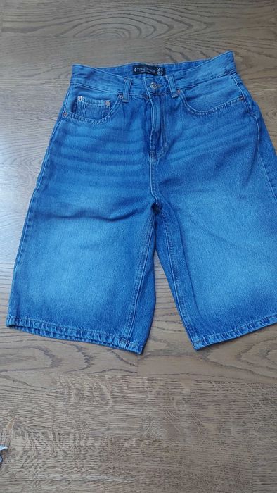 Spodenki jeansowe Stradivarius, rozmiar 34