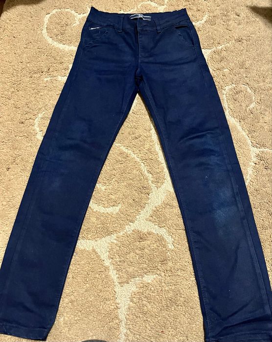 Брюки тёмно-синие и голубые