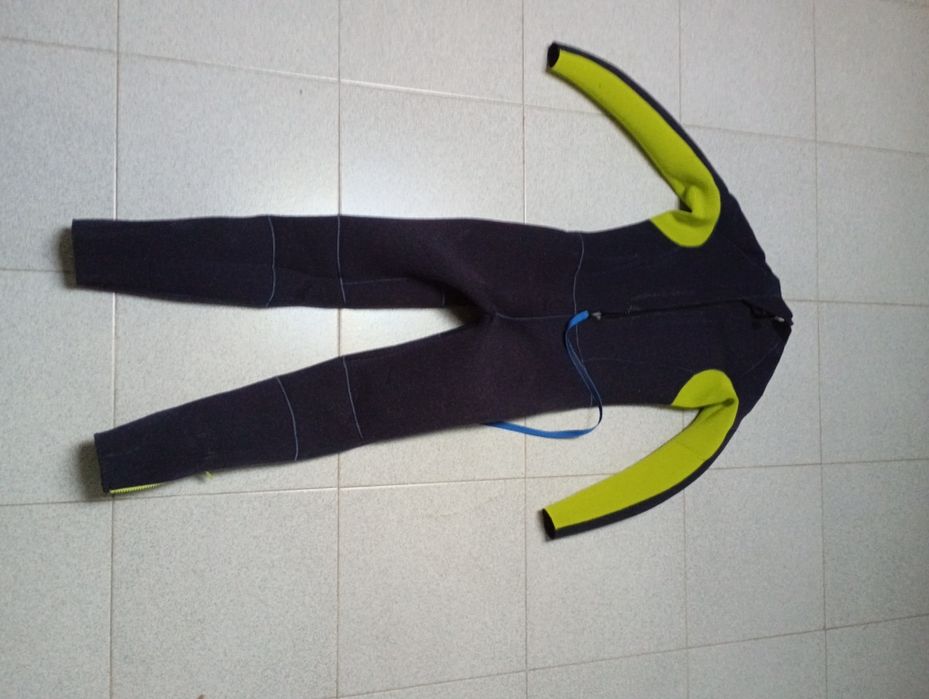 Fato de Surf completo 100 4/3mm - 140cm/criança 14 anos