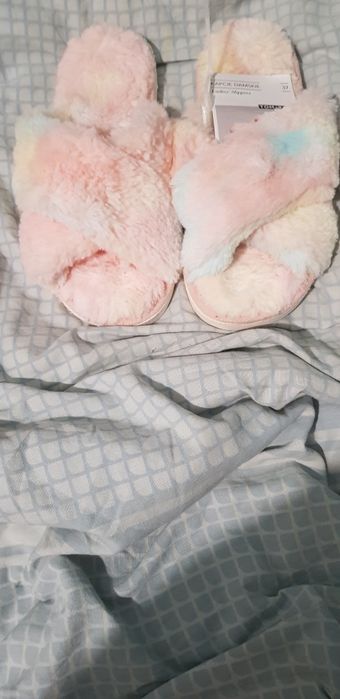 Mam do sprzedania łapcie misiaczki