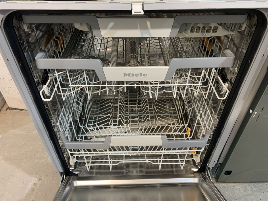 Посудомийна машина Miele G 7205sciXXL