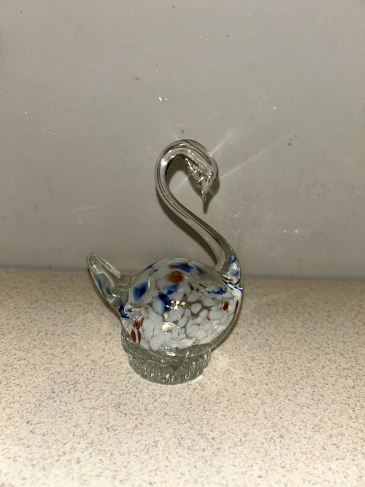 Figurka szklana łabędź