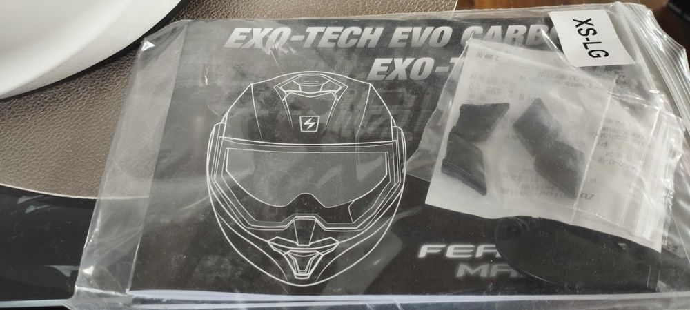 Kask szczękowy scorpion exo-tech Evo solid rozmiar s