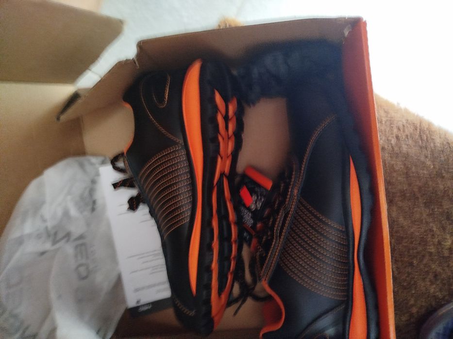 Sprzedam buty robocze firmy Neo