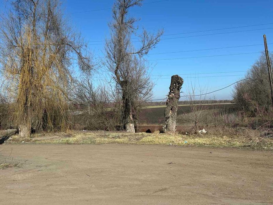 Продаж земельної фасадної ділянки, Дніппровське шосе - More