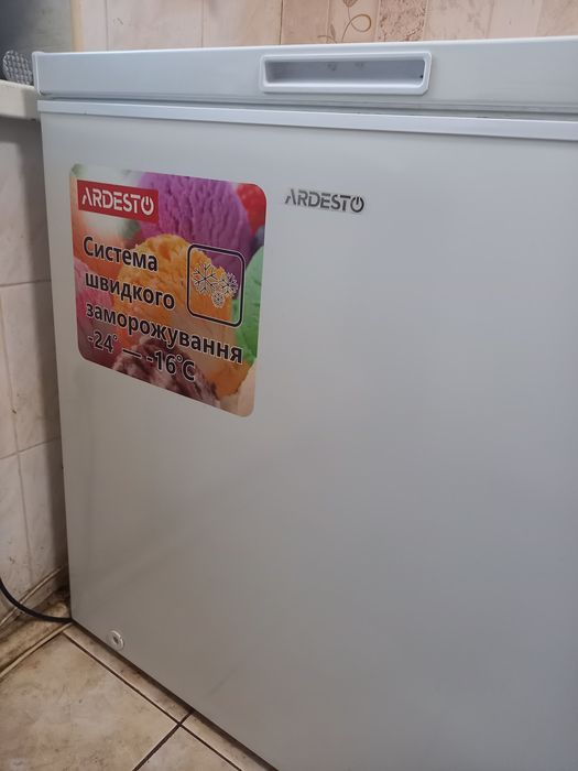 Морозільна камера ARDESTO-200 літров