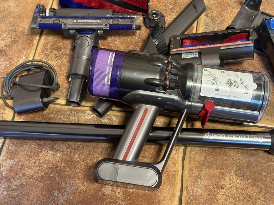 Dyson SV21 Micro 1.5KG + osprzęt