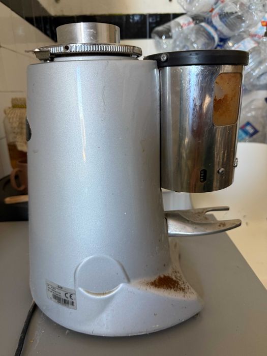 Moinho de Café Profissional SAB (Itália) |
