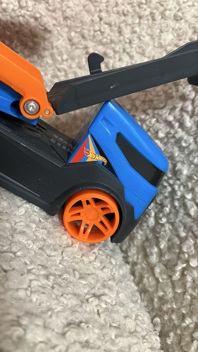 Трек hot wheels як новий!