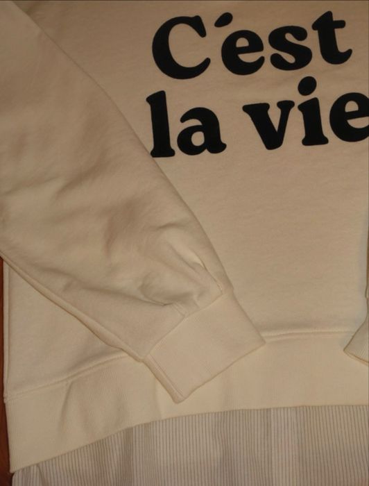 NEW Sfera cream 'C'est la vie' oversized sweatshirt