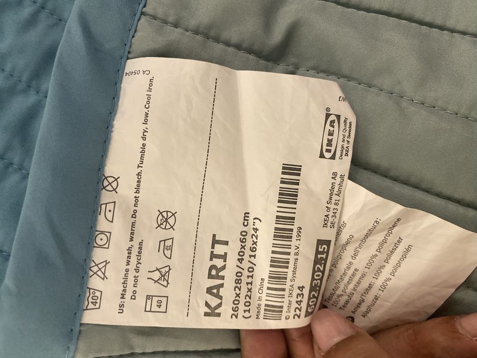 Colcha IKEA casal azul