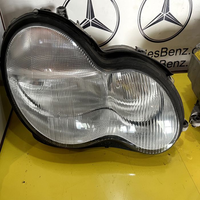 Mercedes W203 фари передні