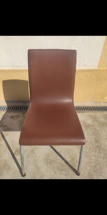 Conjunto de mesa + cadeiras