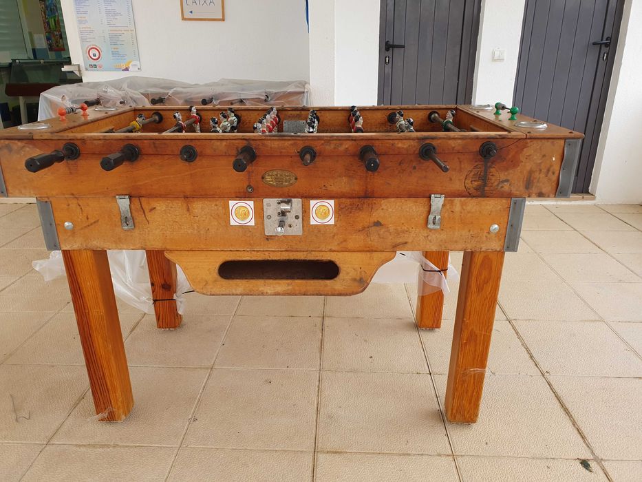 Matraquilhos profissionais com moedeiros e bolas.