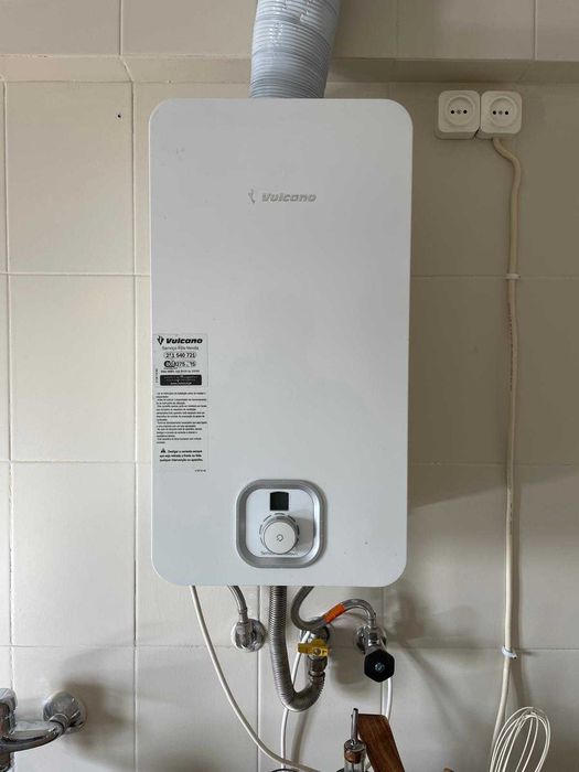 Esquentador gás ventilado VULCANO (semi-novo)