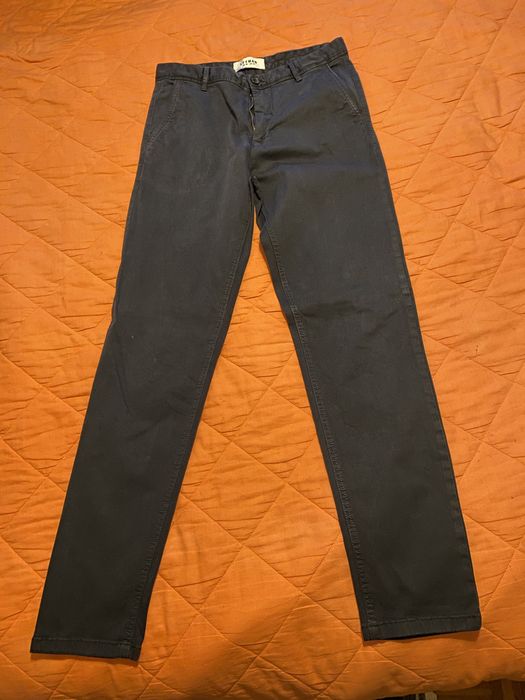 Calças sarja lefties